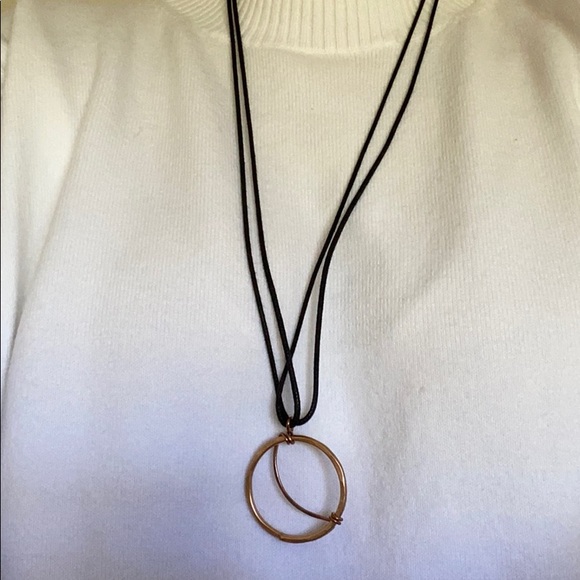 Statement Necklace Bundle - Picture 6 of 7